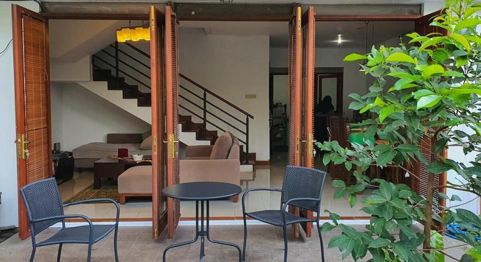 Casa de Heritage, villa cantik di bukit Dago - Bdg Vacation rental in Bandung