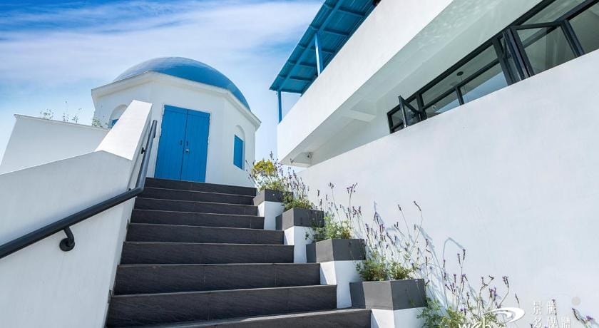 Blue White B&B Bed and Breakfast in Taiwan, Province of China