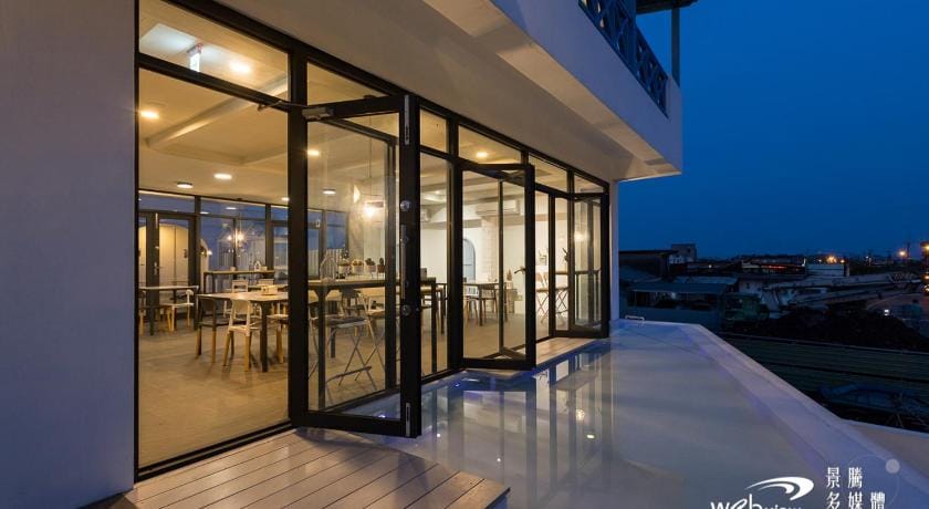 Blue White B&B Bed and Breakfast in Taiwan, Province of China