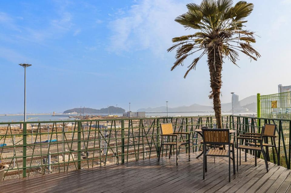 Yeosu Staythedelight Hotel Bed and Breakfast in South Korea
