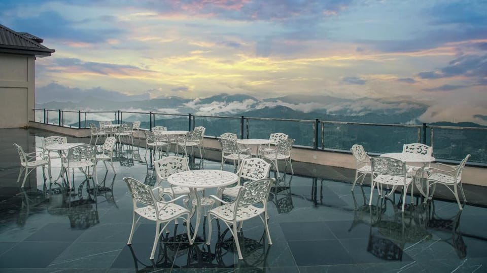 Alpine Holiday Inn Kufri, Shimla Hotel in Himachal Pradesh