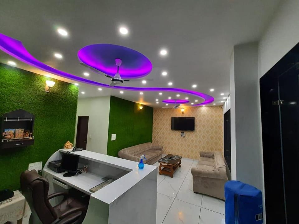 AK Residency Hotel in Uttarakhand