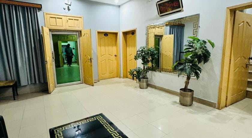 Hotel Royal Star Hotel in Punjab