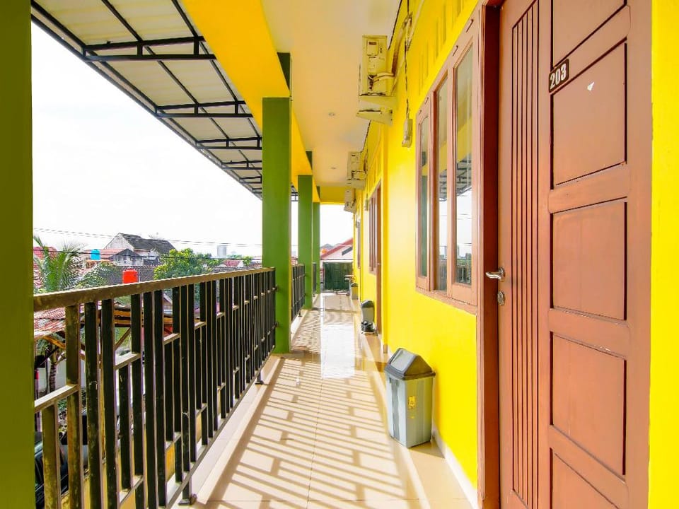 OYO 91254 Hikmah Residence Syariah Hotel in West Sumatra, Indonesia