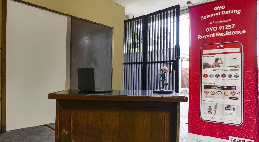 Hotel O Royani Residence Hotel in South Jakarta City