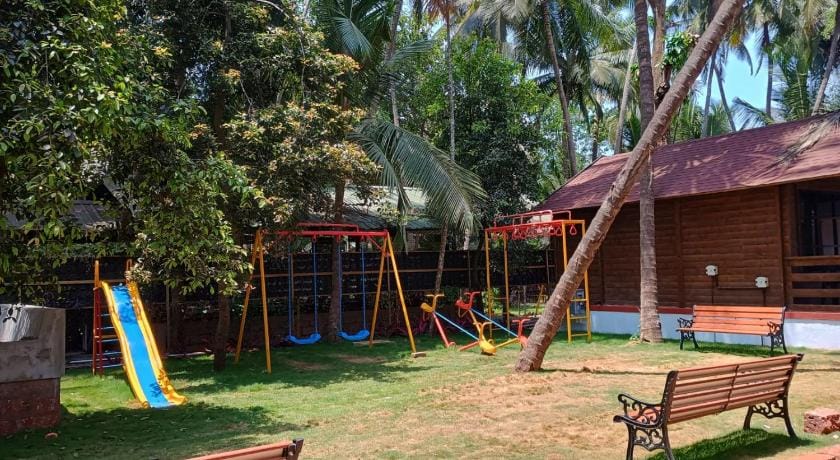 Cocorico Beach Resort Resort in Maharashtra