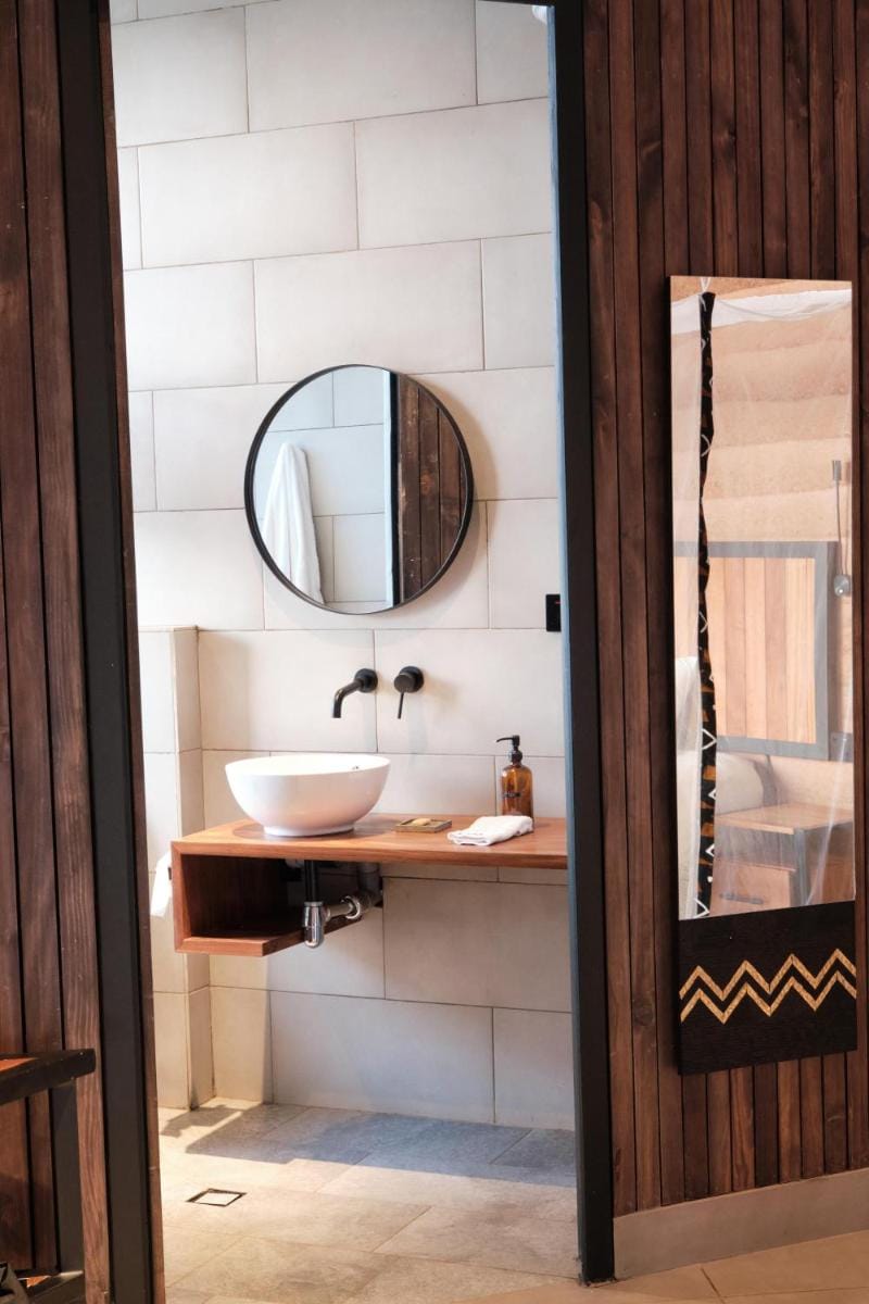 UMVA Muhazi - Adults Only Lodge in Africa