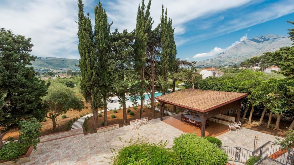 Casale Buccellato 14 Apartment in Sicily