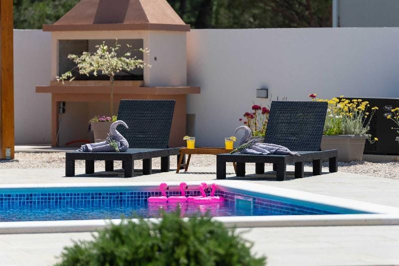Villa First Hill 4* with heated pool Villa in Zadar County