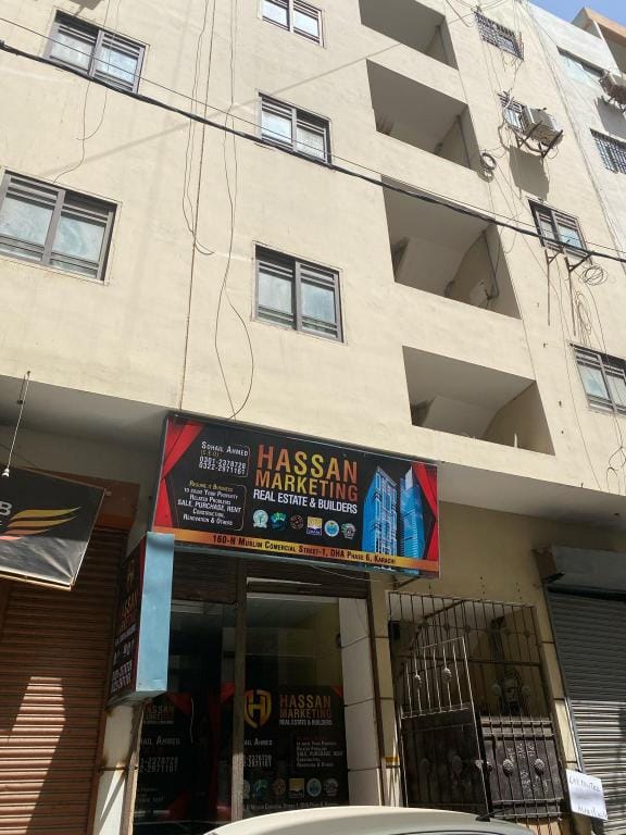 Private honey moon apartment  Apartment in Karachi