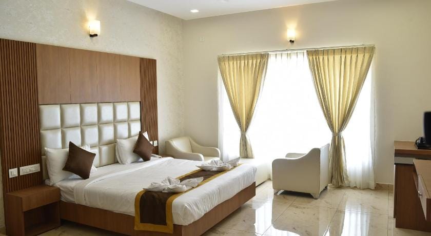 SUKHI A LUXURY STAY IN Hotel in Chikmagalur