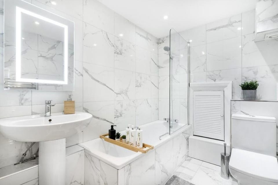 Luxury 3 Bedrooms Flat in the ♥️ of Central London Apartment in City of Westminster