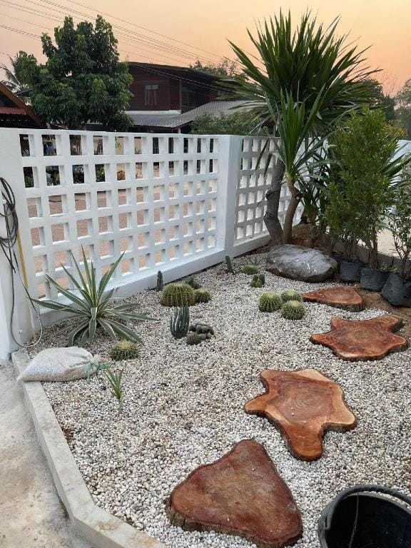 Baanjongrak Villa in Laos
