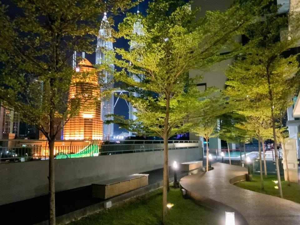 KLCC view Staycation @ Kg Baru Food Heaven Vacation rental in Federal Territory of Kuala Lumpur