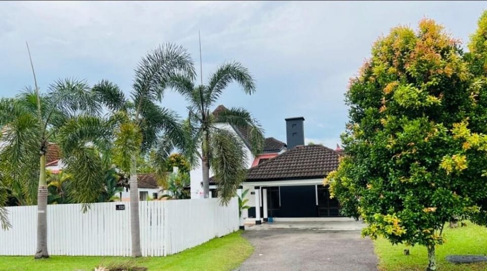 Private Pool Bungalow @ A Famosa Villa in Negeri Sembilan, Malaysia