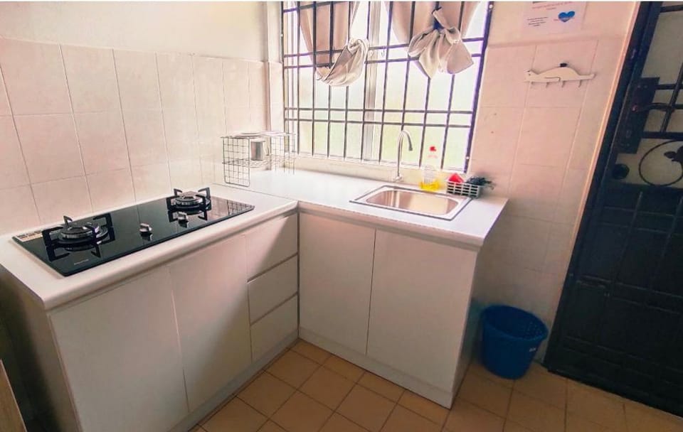 Tmn Putri Kulai 7340 4R11P Single Storey Near JPO Vacation rental in Johor