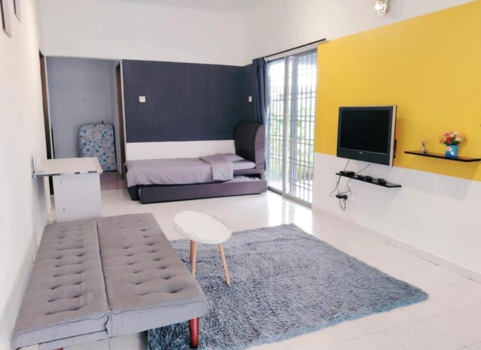 Indahpura kulai 5575 3RM single storey nearJPO  Vacation rental in Johor
