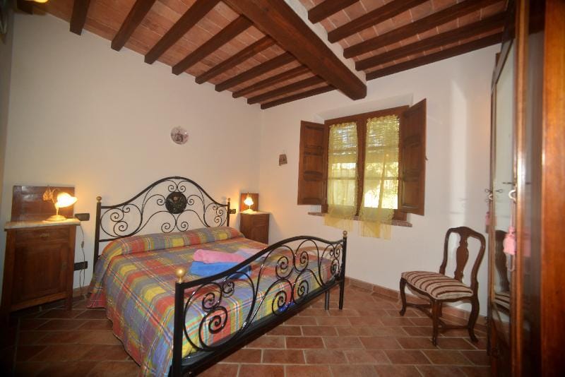 Private villa in Tuscany with pool, air conditioned, mosquito nets, adslwi fi Villa in Tuscany
