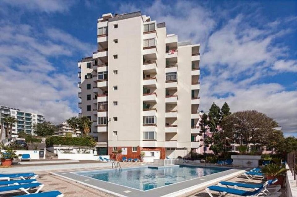 Casa Branca by Homie Apartment in Funchal