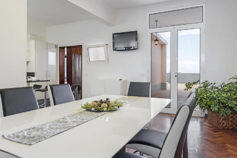 Funchal Bay View Villa by Homie Apartment in Madeira District