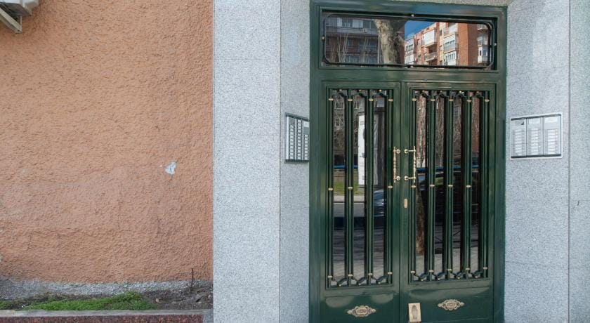 Plaza de Castilla II Apartment in Madrid