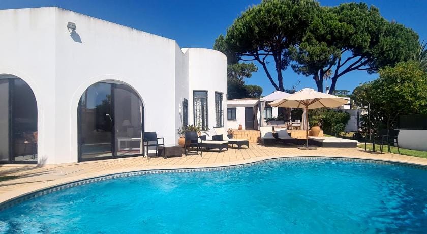 Dunas Douradas Beach Villa Apartment in Faro District