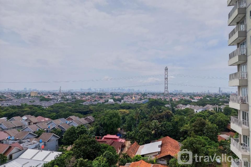 Nice and Cozy Studio at Bintaro Icon By Travelio Apartment in Jakarta