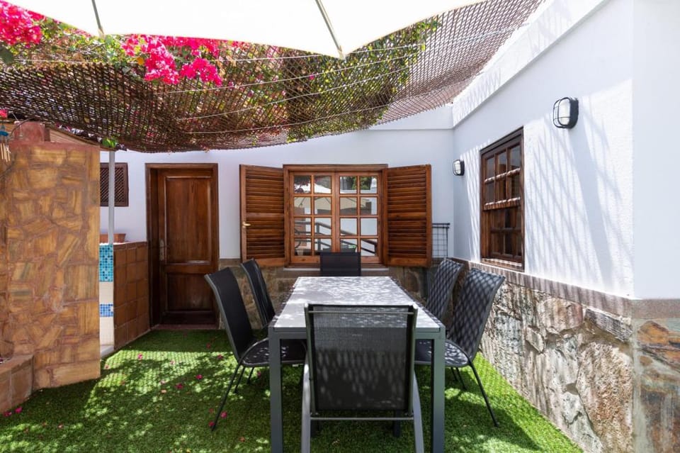 Great house with Pool S.Agustín By CanariasGetaway Apartment in Maspalomas