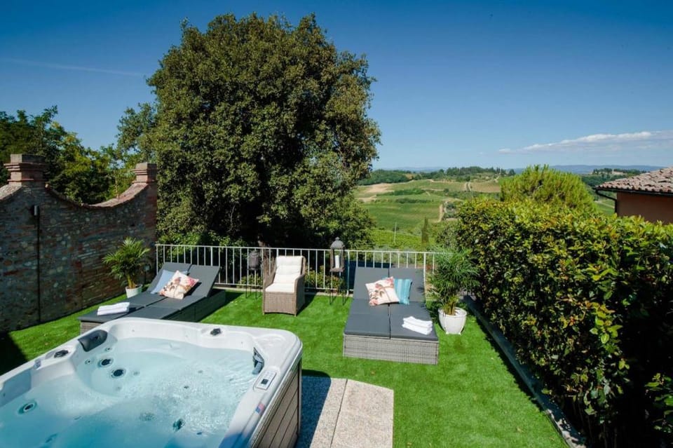Villa Chianti in Marcialla Apartment in Tuscany