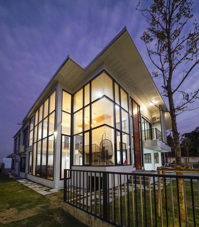 Epic Luxury Private Pool Villa 8BR - VVP35.1 Villa in Pattaya City