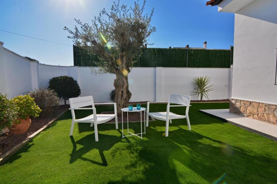 Vinya in L'Escala with 3 bedrooms and 2 bathrooms Apartment in L'Escala
