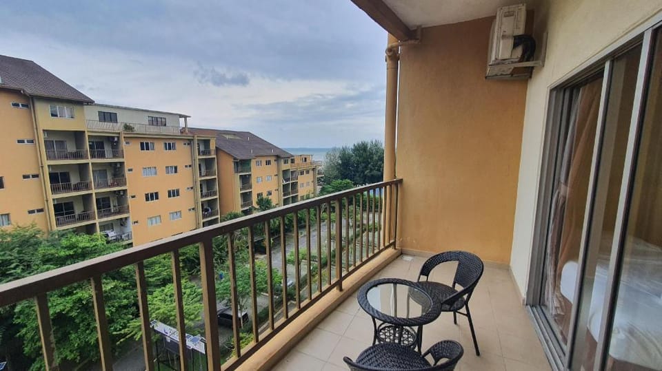 Family Studio | Gold Coast Morib [A3551] Apartment in Selangor, Malaysia