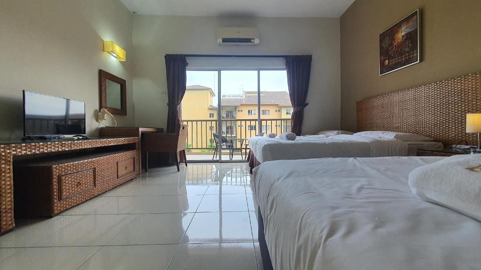 Family Studio | Gold Coast Morib [A3551] Apartment in Selangor, Malaysia