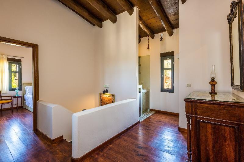 ERONDAS Cretan Country Villas Apartment in Crete