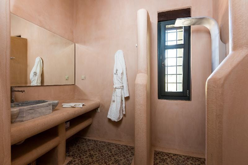 ERONDAS Cretan Country Villas Apartment in Crete
