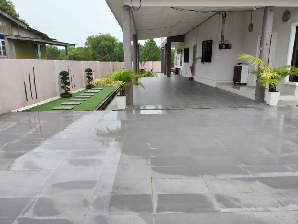 RINA HOMESTAY Vacation rental in Terengganu, Malaysia