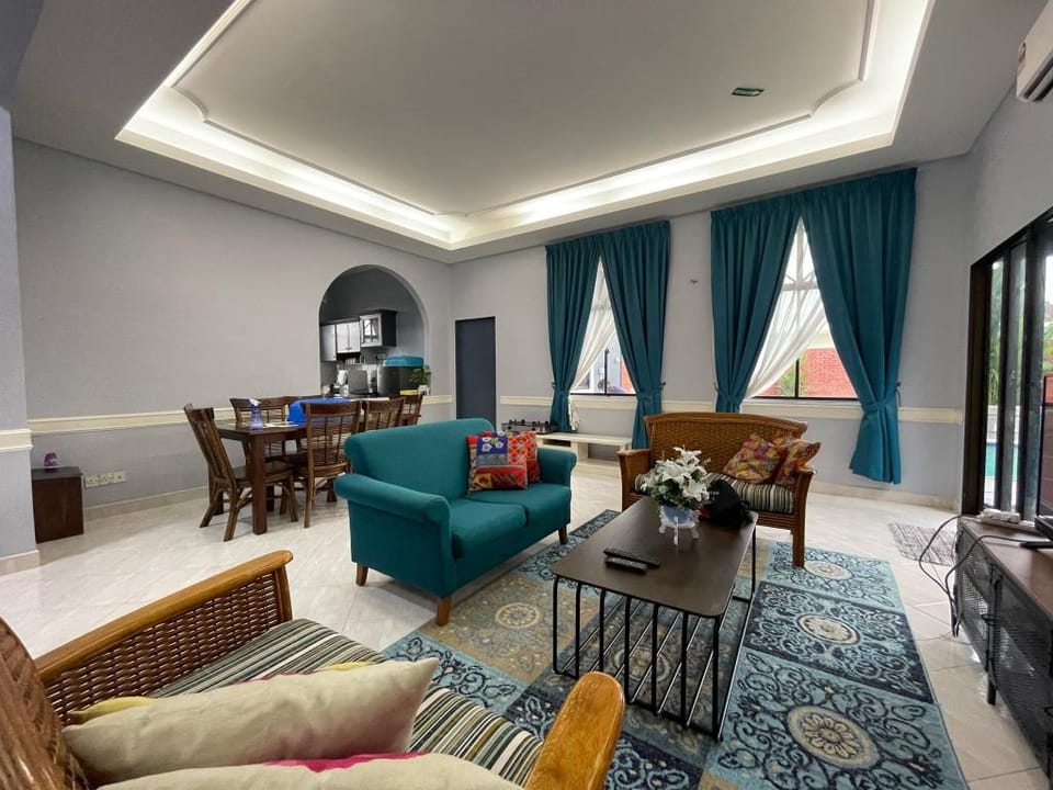 Charming bungalow muslim 261 Vacation rental in Negeri Sembilan, Malaysia