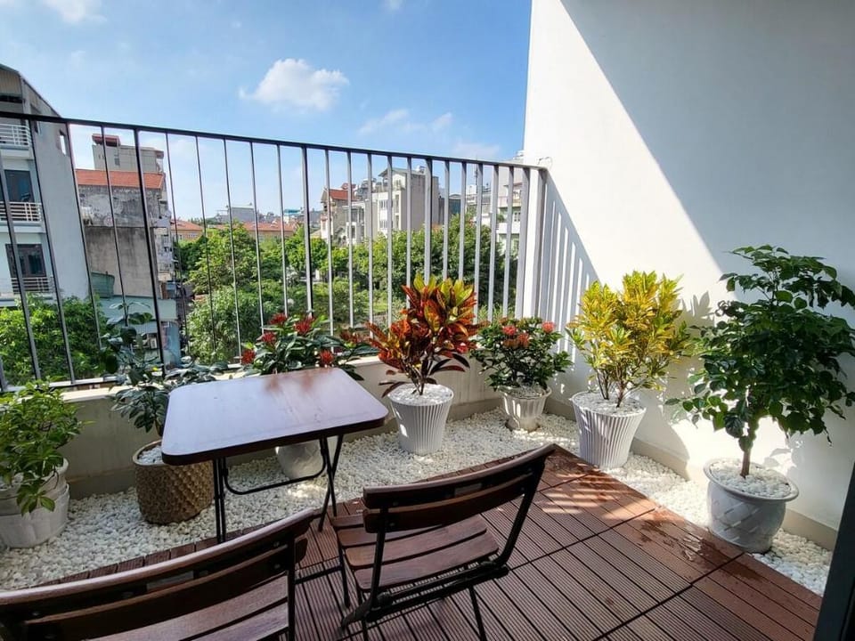 Modern 2BR Apartment in Long Bien Apartment in Laos