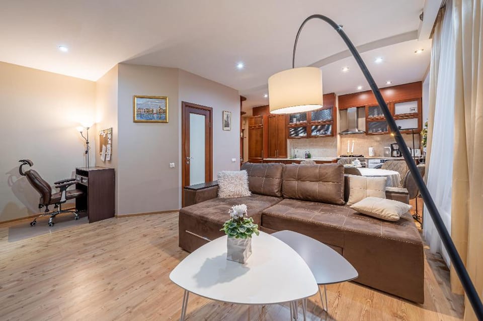 Baltic Amber in Diplomatic district + Free Parking Apartment in Riga