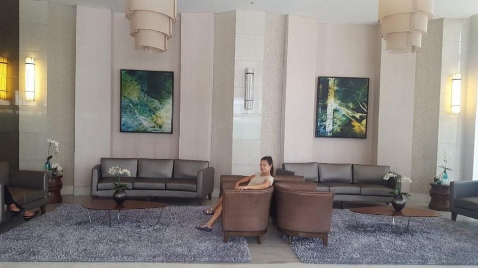 Grace Staycation near BGC Apartment in Makati