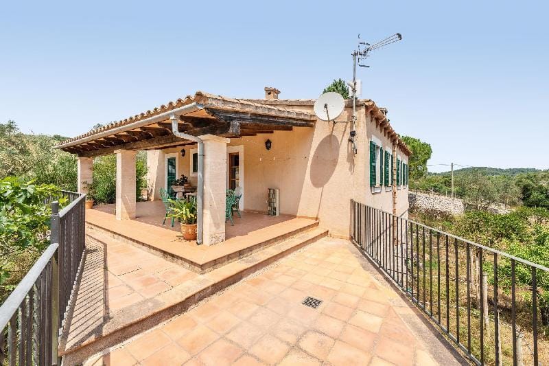 CAN CARRIO - Great house in the middle of the idyllic Majorcan countryside a few km from the beach.  Apartment in Llevant
