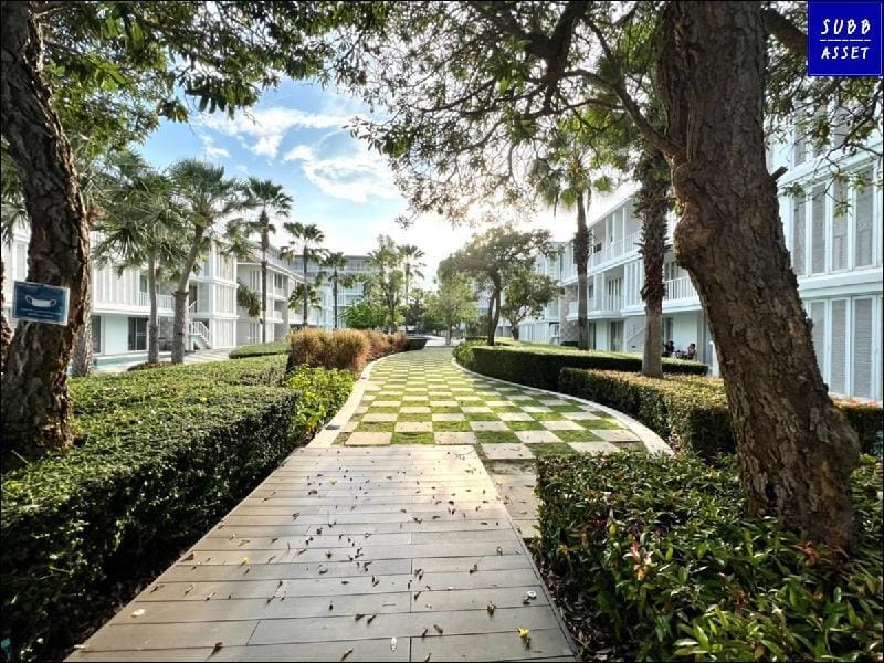 Pool Access Condo For 8 Persons | Malibu KhaoTao Apartment in Nong Kae