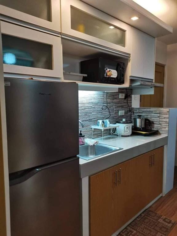 Fully furnished  2bdr condo 8spatial ma a Vacation rental in Davao City
