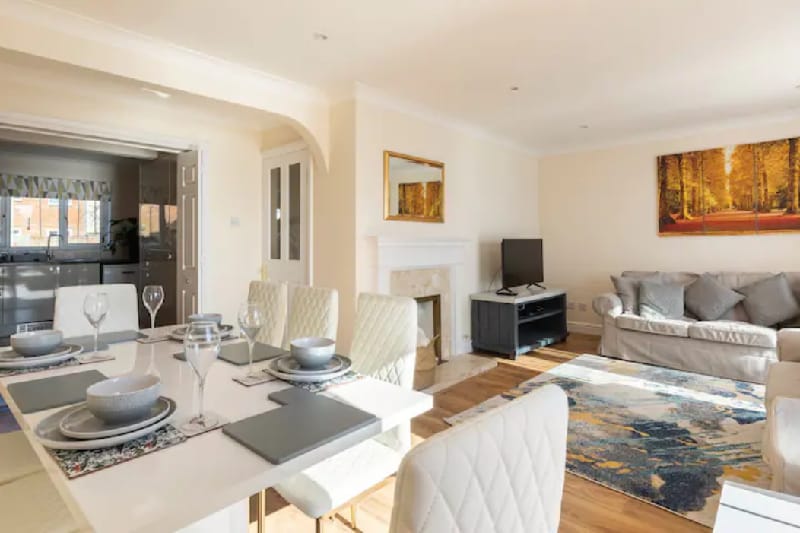 Abingdon House - 4 BR on the Marina Vacation rental in South Oxfordshire District