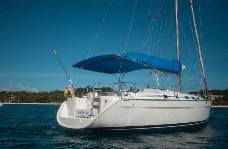 beneteau 43 ft yacht Vacation rental in Nasugbu