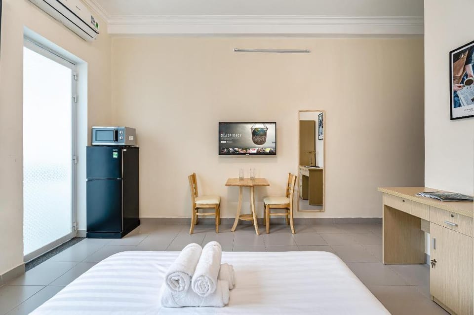 WE HOME-NT502-BALCONY STUDIO CLOSE TO  BEN THANH  Apartment in Ho Chi Minh City