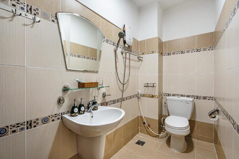 WE HOME NT402-APARTMENT -BALCONY -BEN THANH MARKET Apartment in Ho Chi Minh City