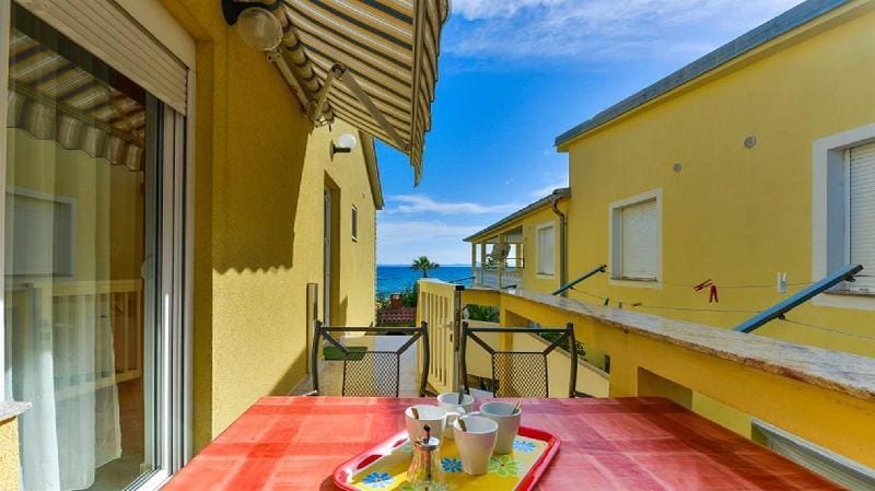 Holiday apartment Inga Brown Apartment in Zadar County