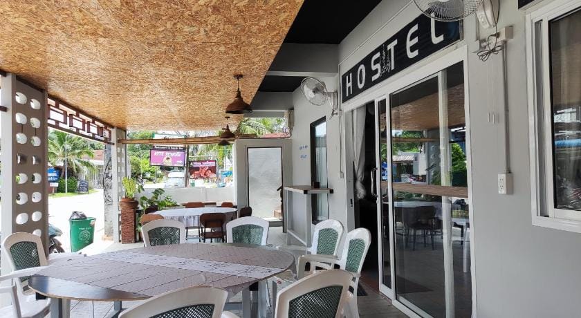 Sea Tong Hostel Hotel in Ban Tai