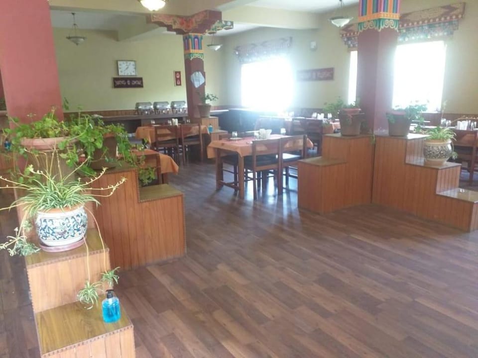 Hotel Kang Lha Chen Hotel in India